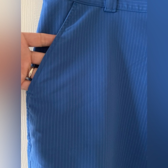 Under Armour shorts • Mens size 36 - Picture 2 of 7